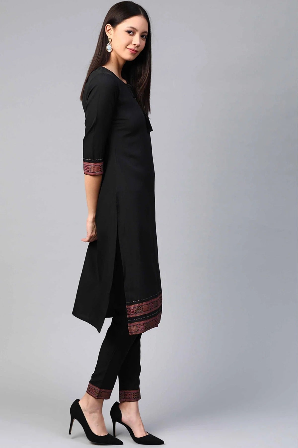 Black Crepe Solid Kurta With Pant NCKR10610153