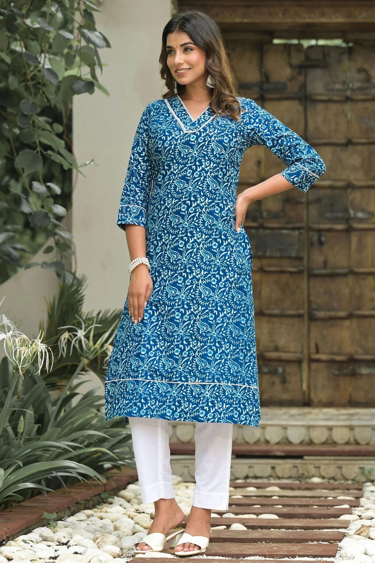 Blue Stitched Cotton Top and Bottom NCTP11111334