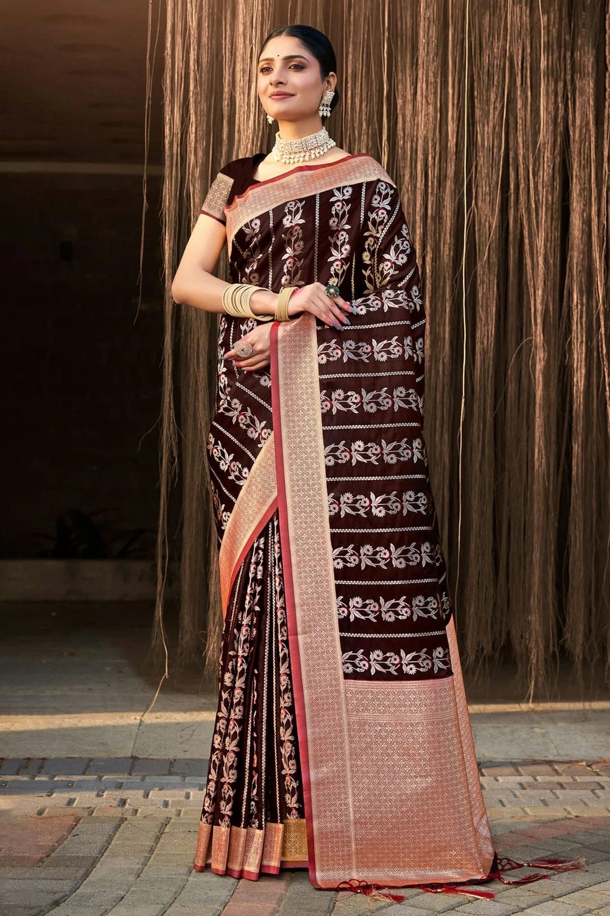 Brown Woven Stain Silk Saree NCSD11010505