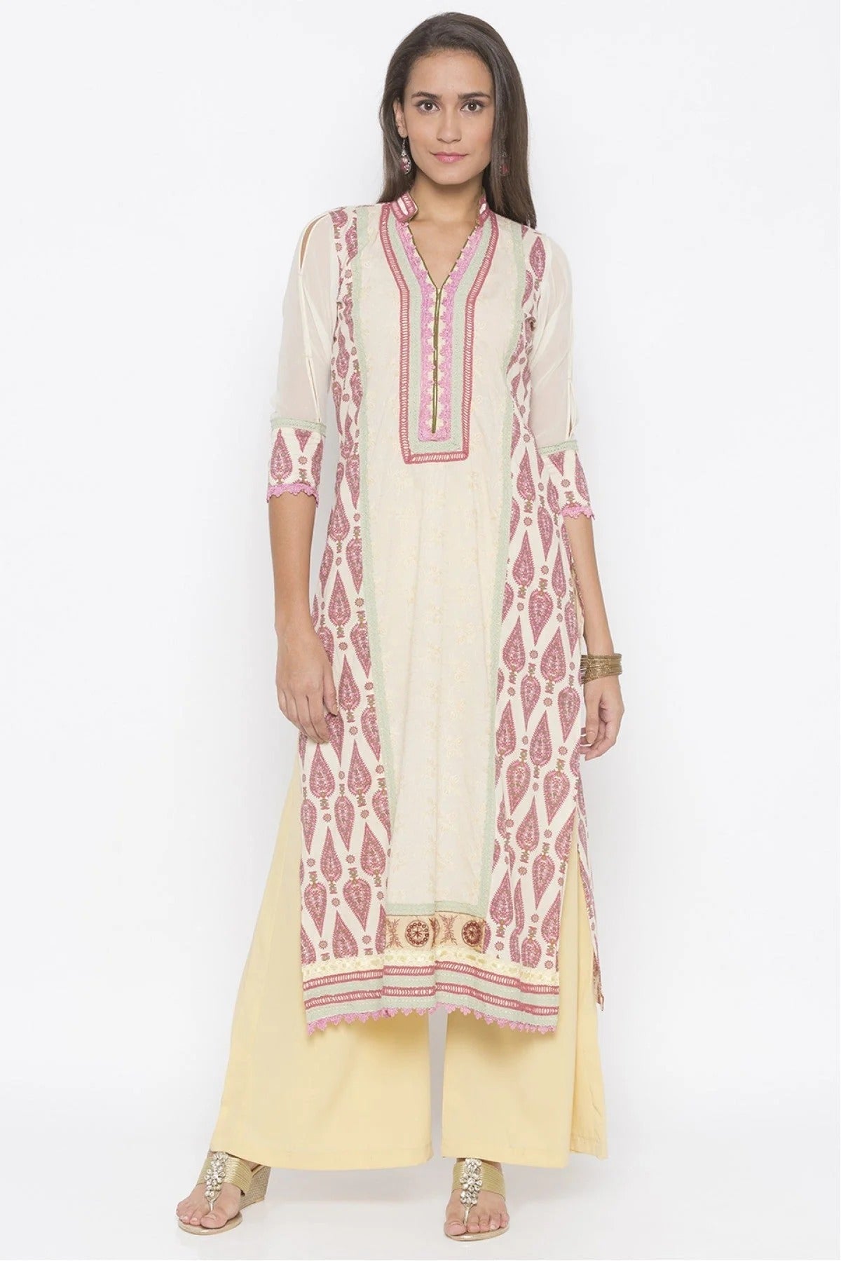 Cream Plus Size Cotton Embroidery Kurta Set NCKR10710292