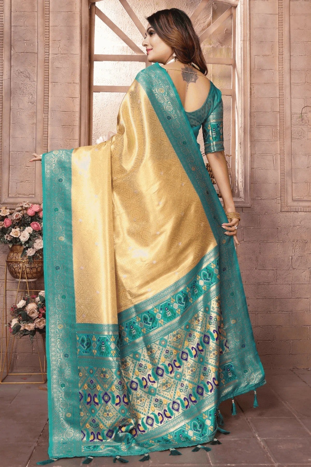 Cream Woven Pure Banarasi Tissue Silk Traditional Saree NCSD12510103