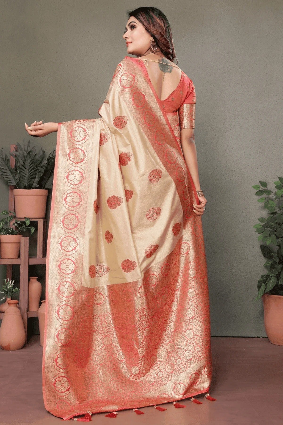Cream Woven Viscose Silk Traditional Saree NCSD12510170