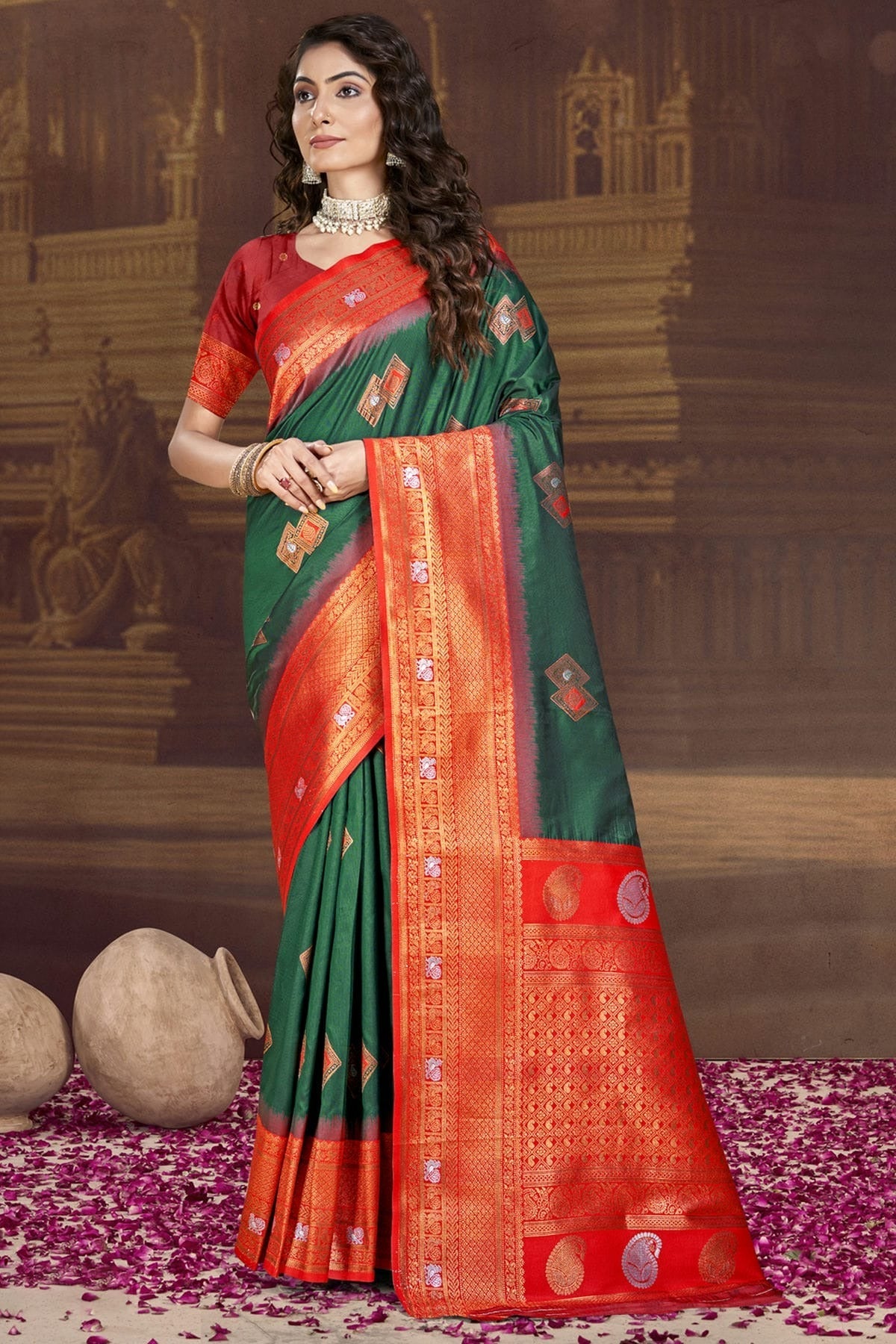 Green Silk Woven Traditional Saree NCSD11010338