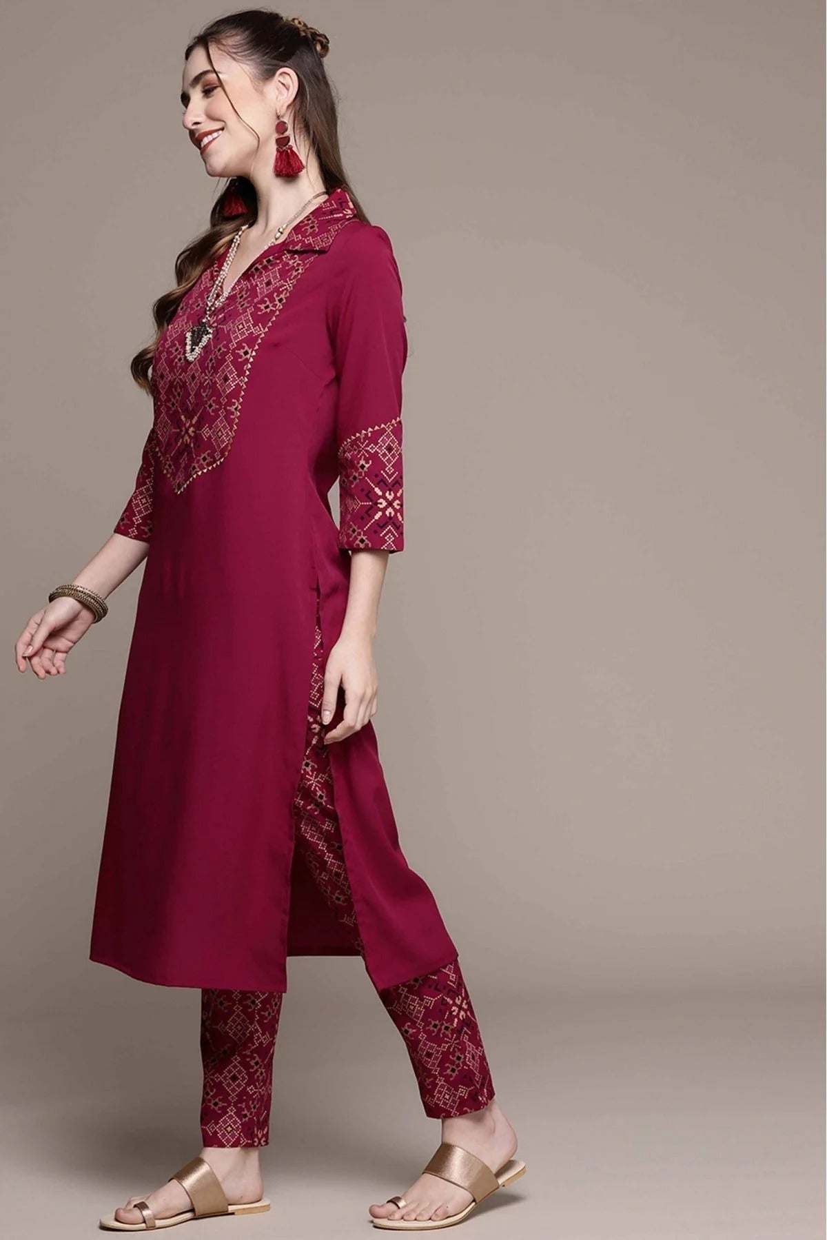 Maroon Crepe Foil Print Kurta With Pant NCKR10610154