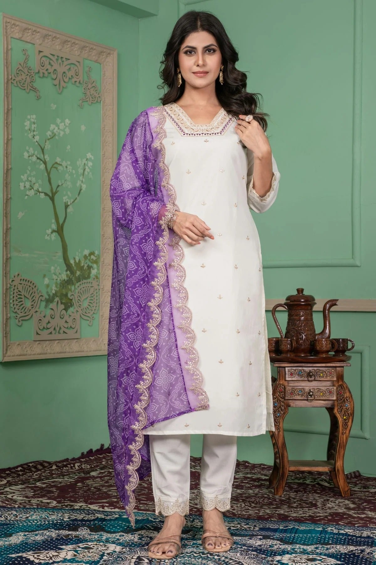 Off White Roman Silk Stitched Suit NCSS11111447