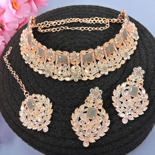 Alloy Choker Necklace Set In Grey NCNS12510330