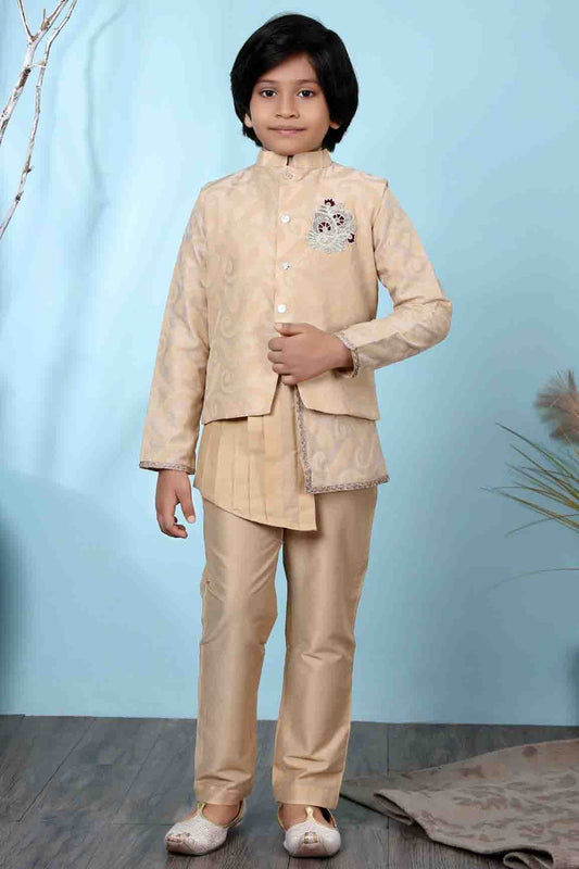 Beige Handloom Silk Kurta PajamaWith Jacket NCBW10710706