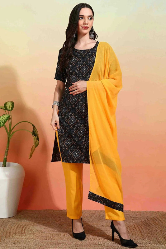 Black Crepe Printed Pant Style Suit NCSS11110372