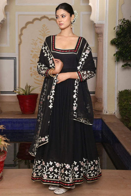 Black Semi Stitched Georgette Anarkali Suit NCSM11710166
