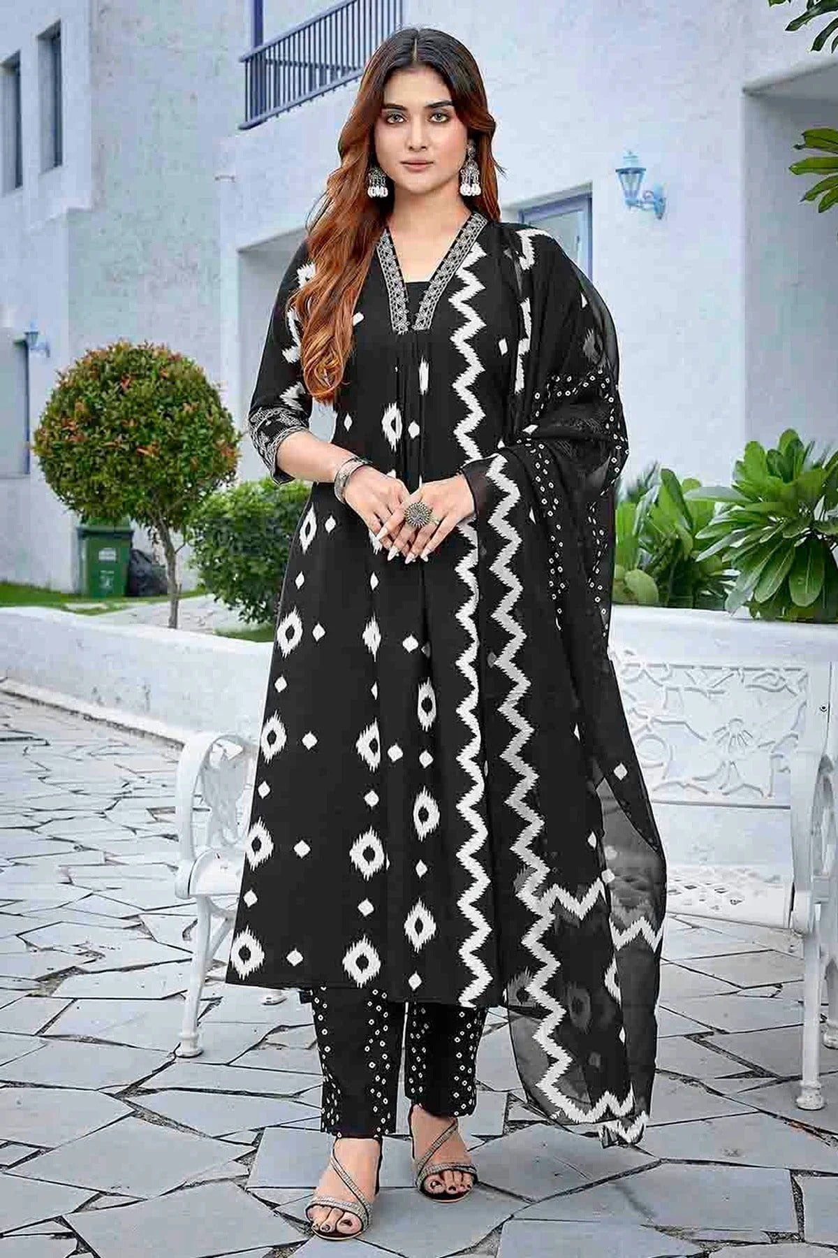 Black Viscose Stitched Suit NCSS11110650