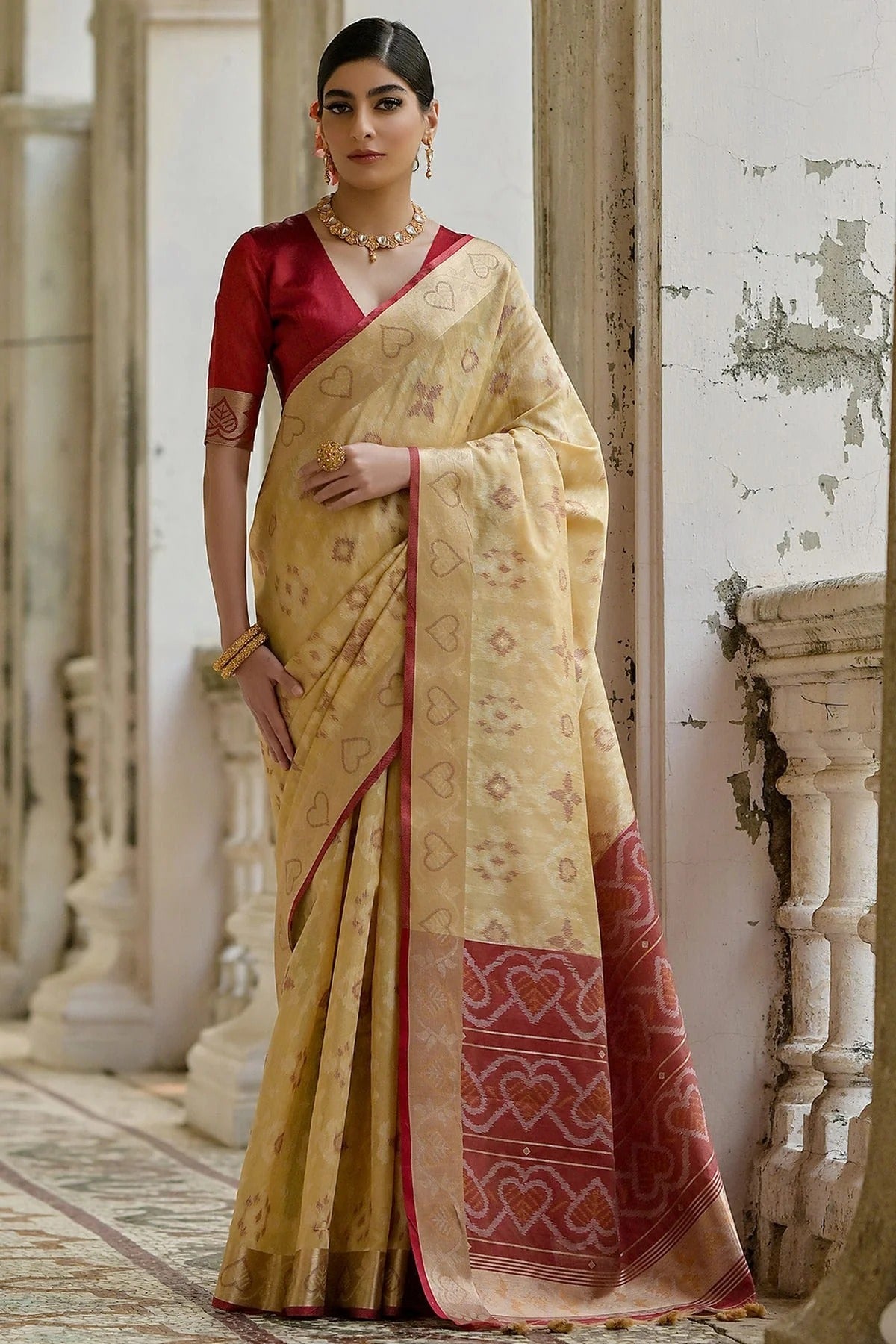 Cream Woven Raw Silk Saree NCSD12610152