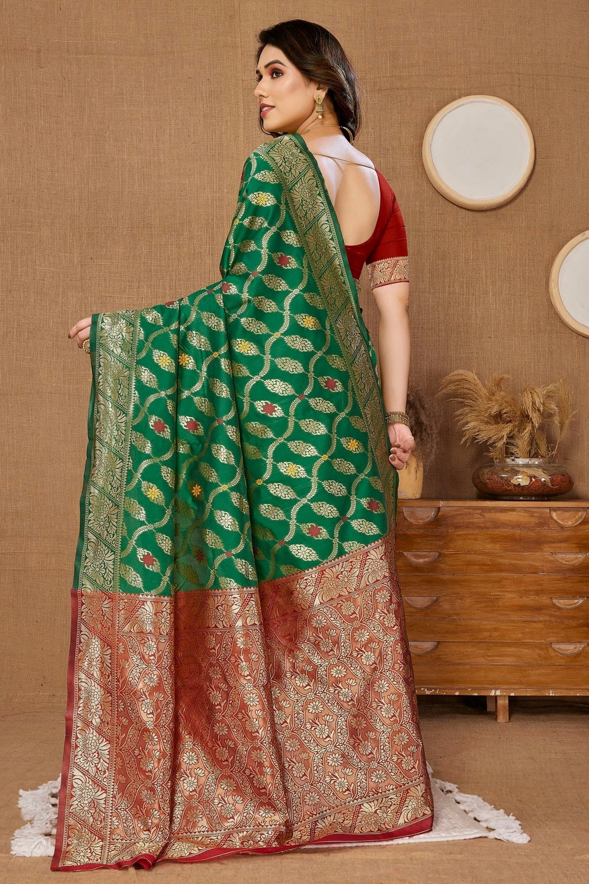 Green Banarasi Silk Saree NCSD11112486