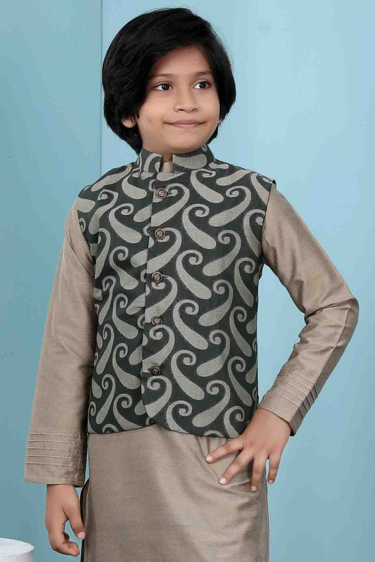 Green Handloom Silk Jacket NCBW10710753