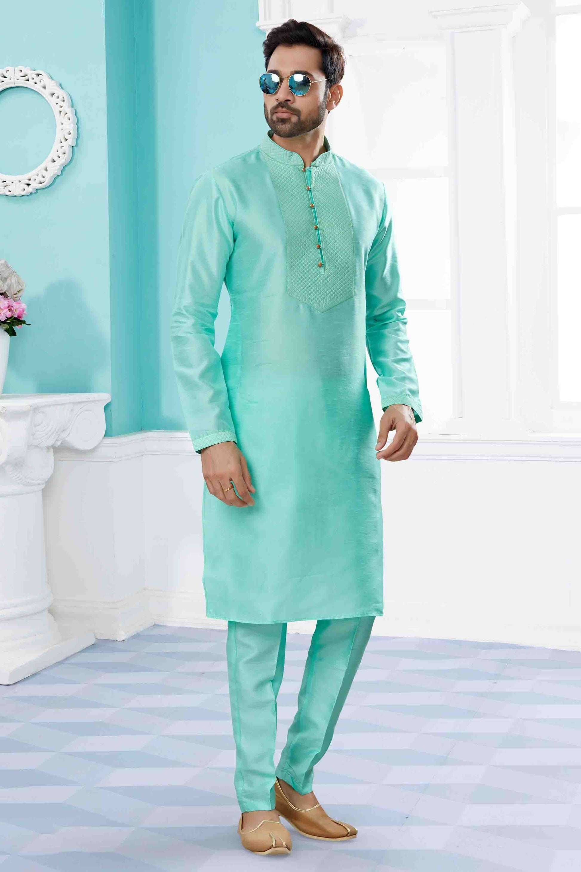 Green Kurta Pajama In Silk Dupion NCSH10410562
