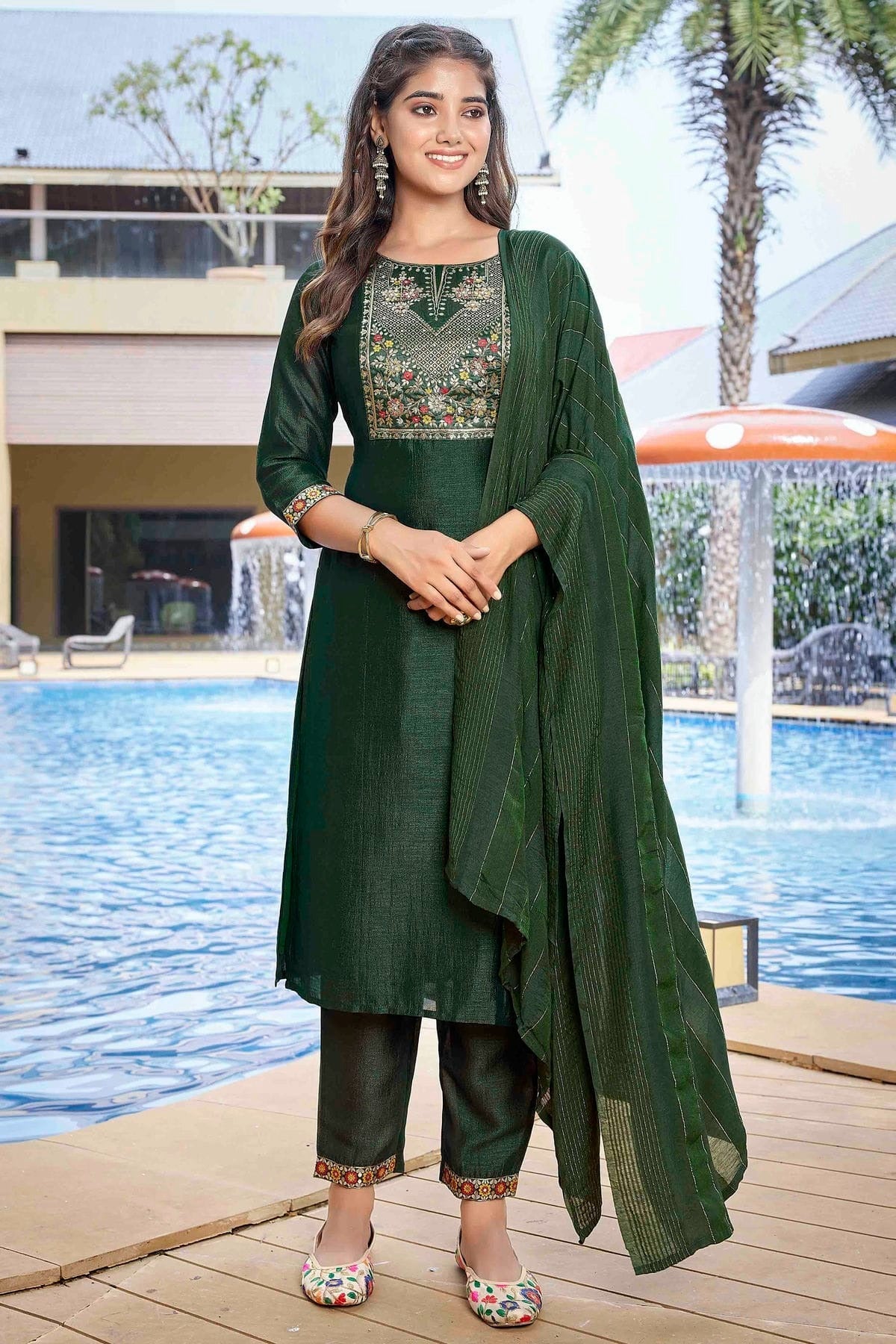 Green Silk Blend Printed Pant Style Suit NCSS11110334