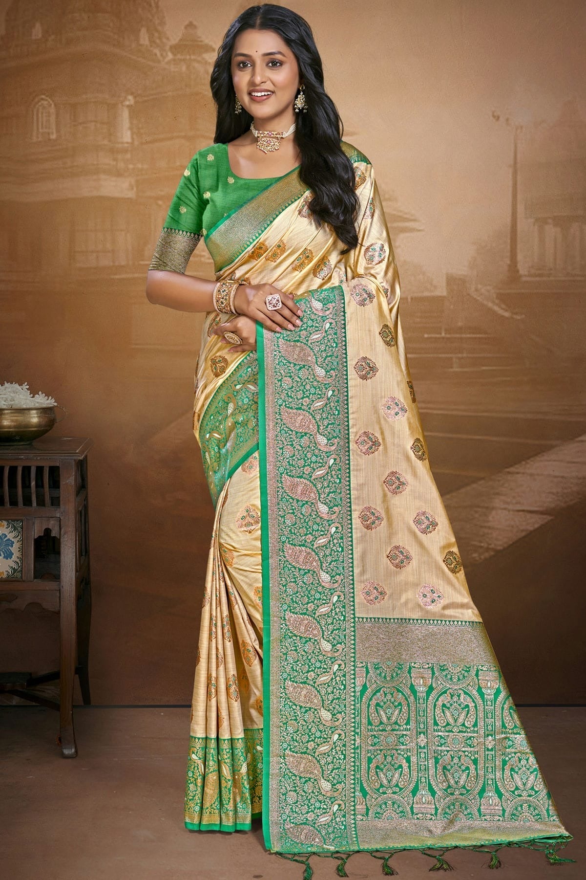Green Silk Woven Traditional Saree NCSD11010229
