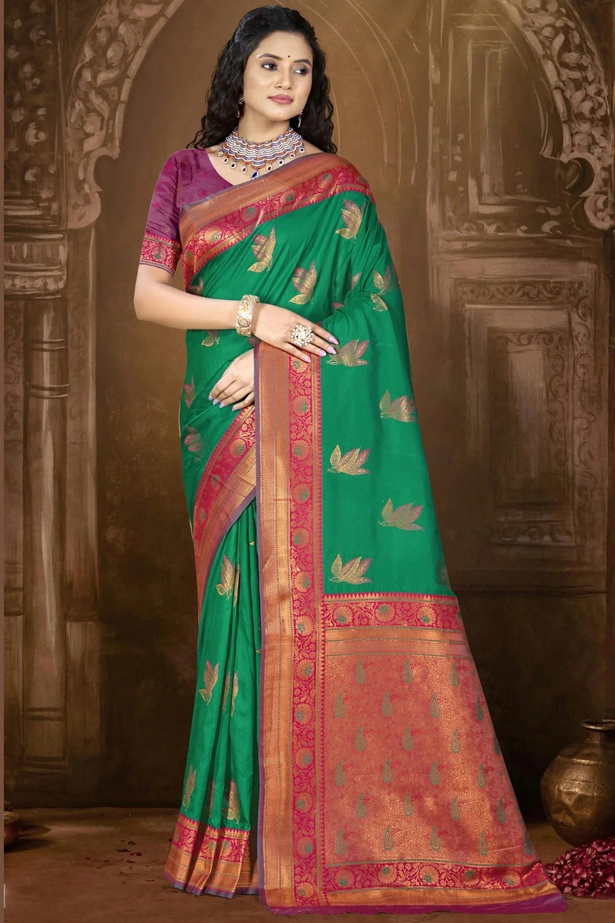 Green Silk Woven Traditional Saree NCSD11010279