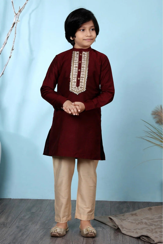 Maroon Cotton Silk Kurta Pajama NCBW10710668