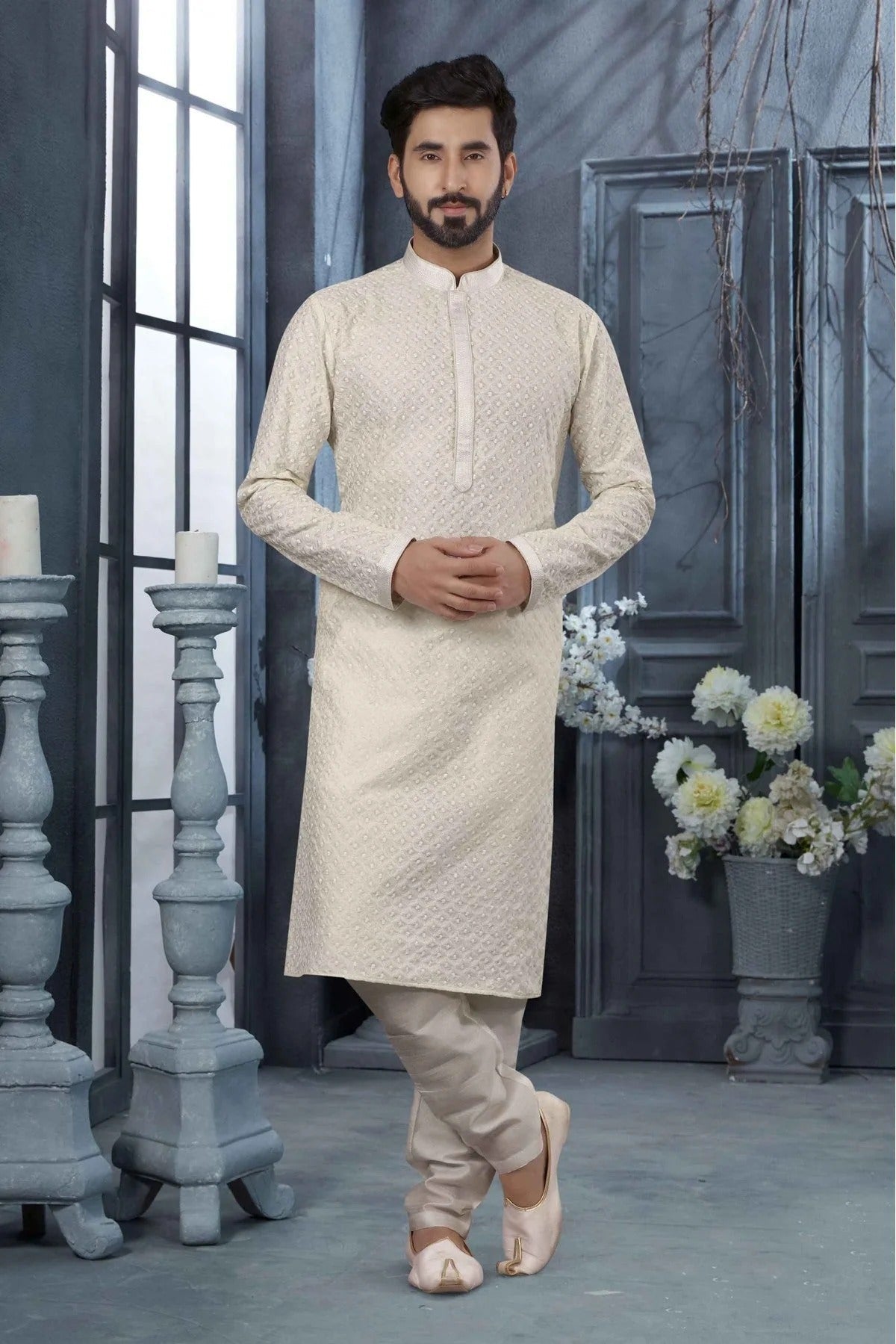 Off White Kurta Pajama In Lucknowi NCKP10410706