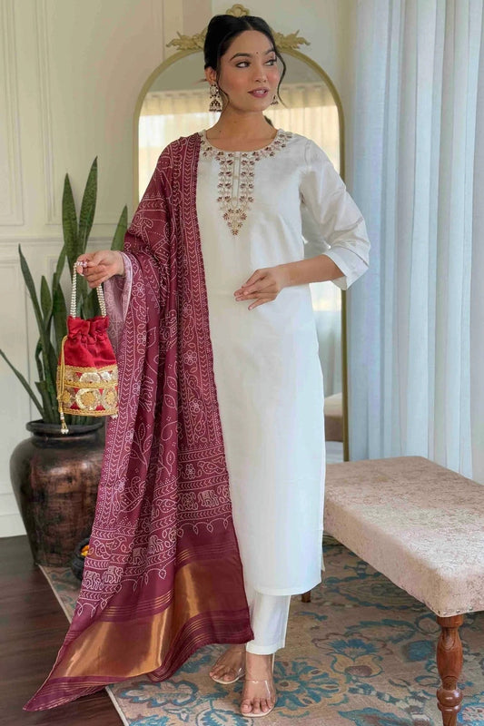 Off White Roman Silk Stitched Suit NCSS11110697