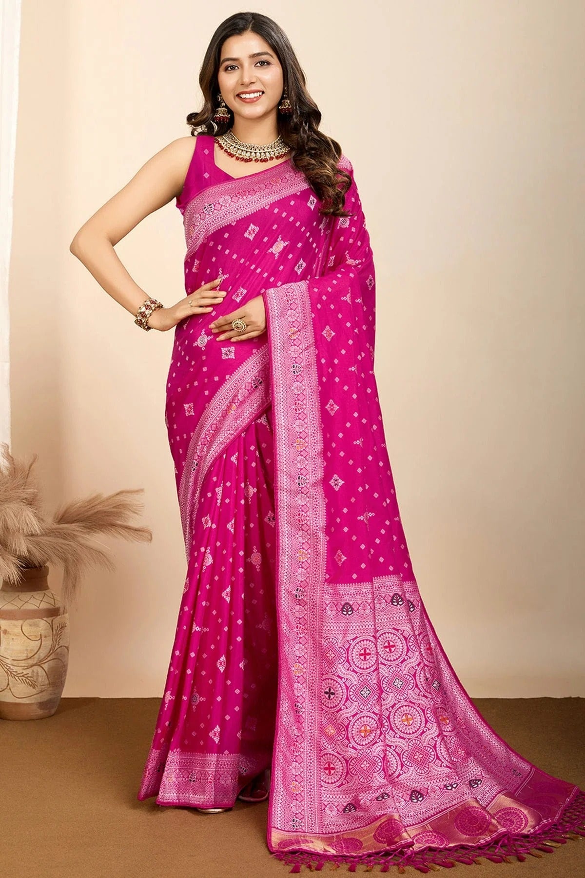 Pink Soft Silk Traditional Saree NCSD11111099