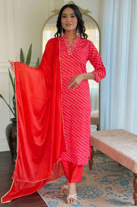 Red Muslin Stitched Suit NCSS11110690