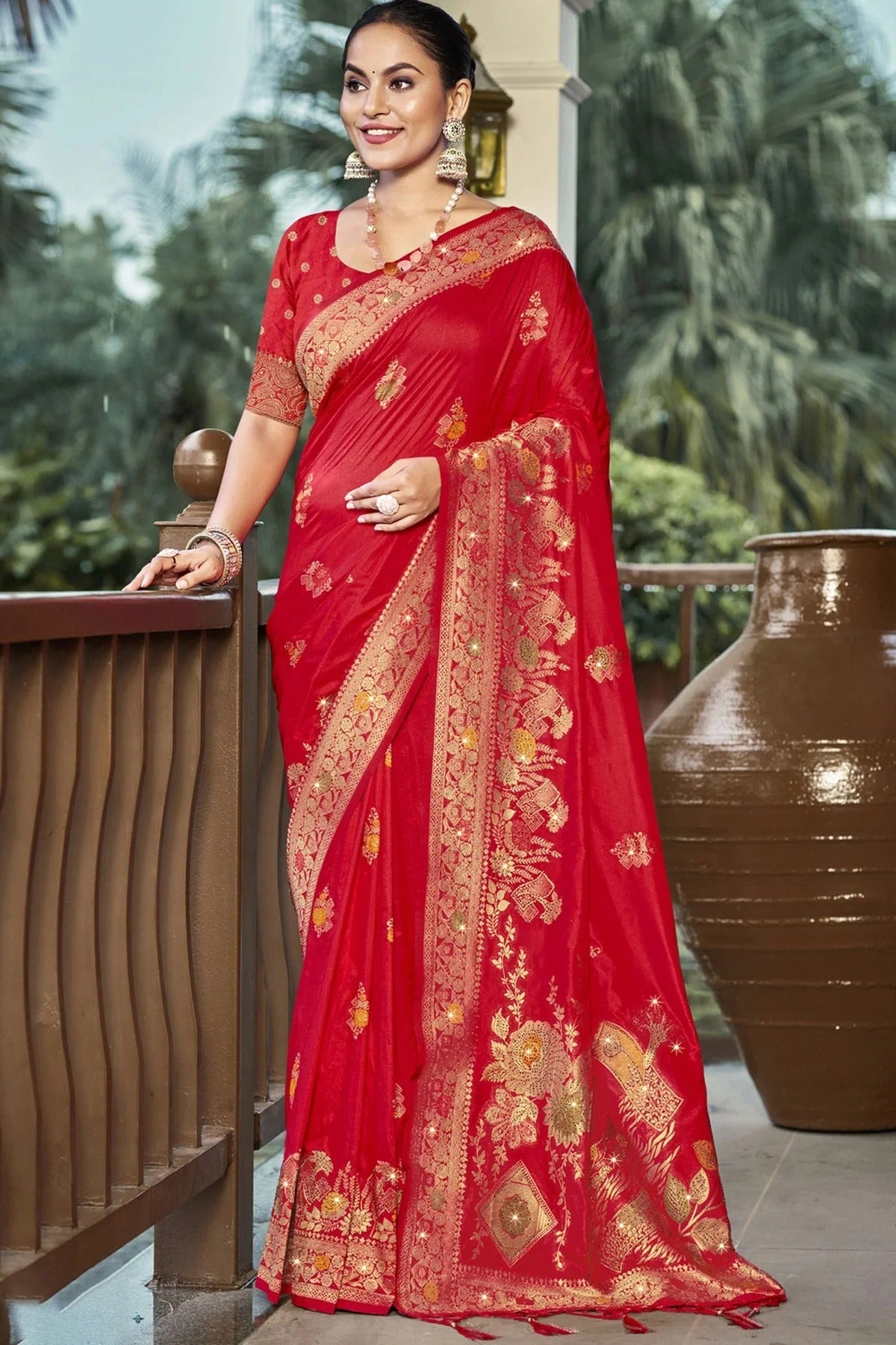 Red Silk Woven Traditional Saree NCSD11010368