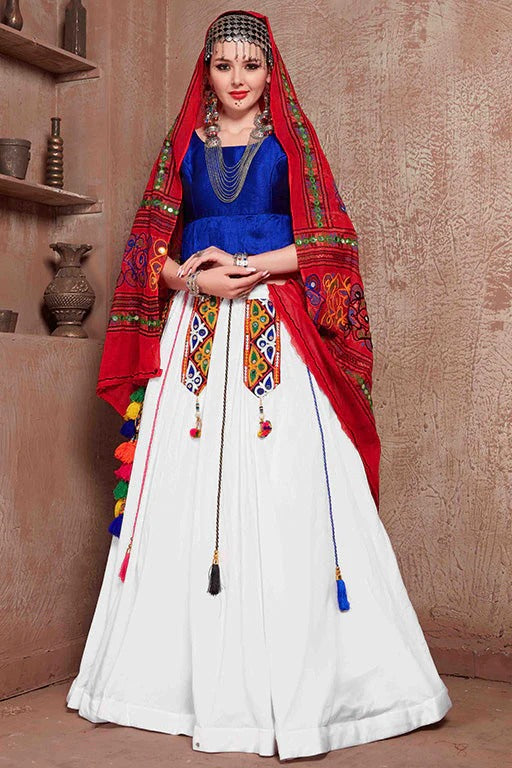 White Cotton Navratri Lehenga Choli NCLC12410121